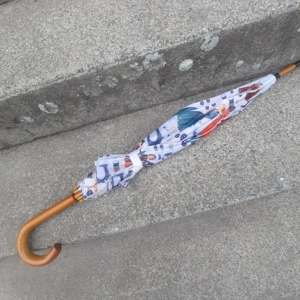 Vintage Simplicity Pattern Umbrella All Over Print w/ Wood Handle - Picture 4 of 5